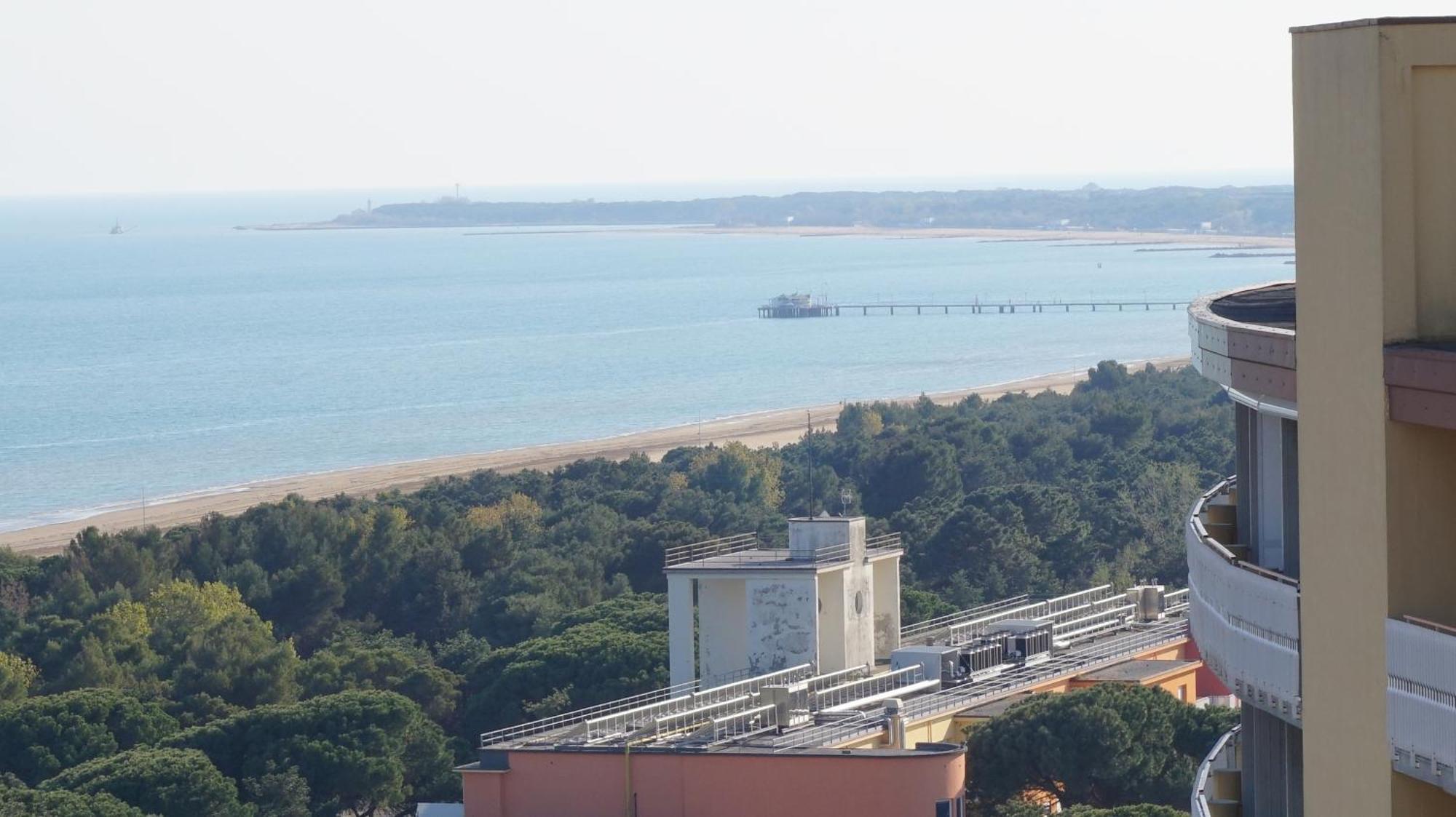 Appartamenti La Torre Lignano Sabbiadoro Oda fotoğraf