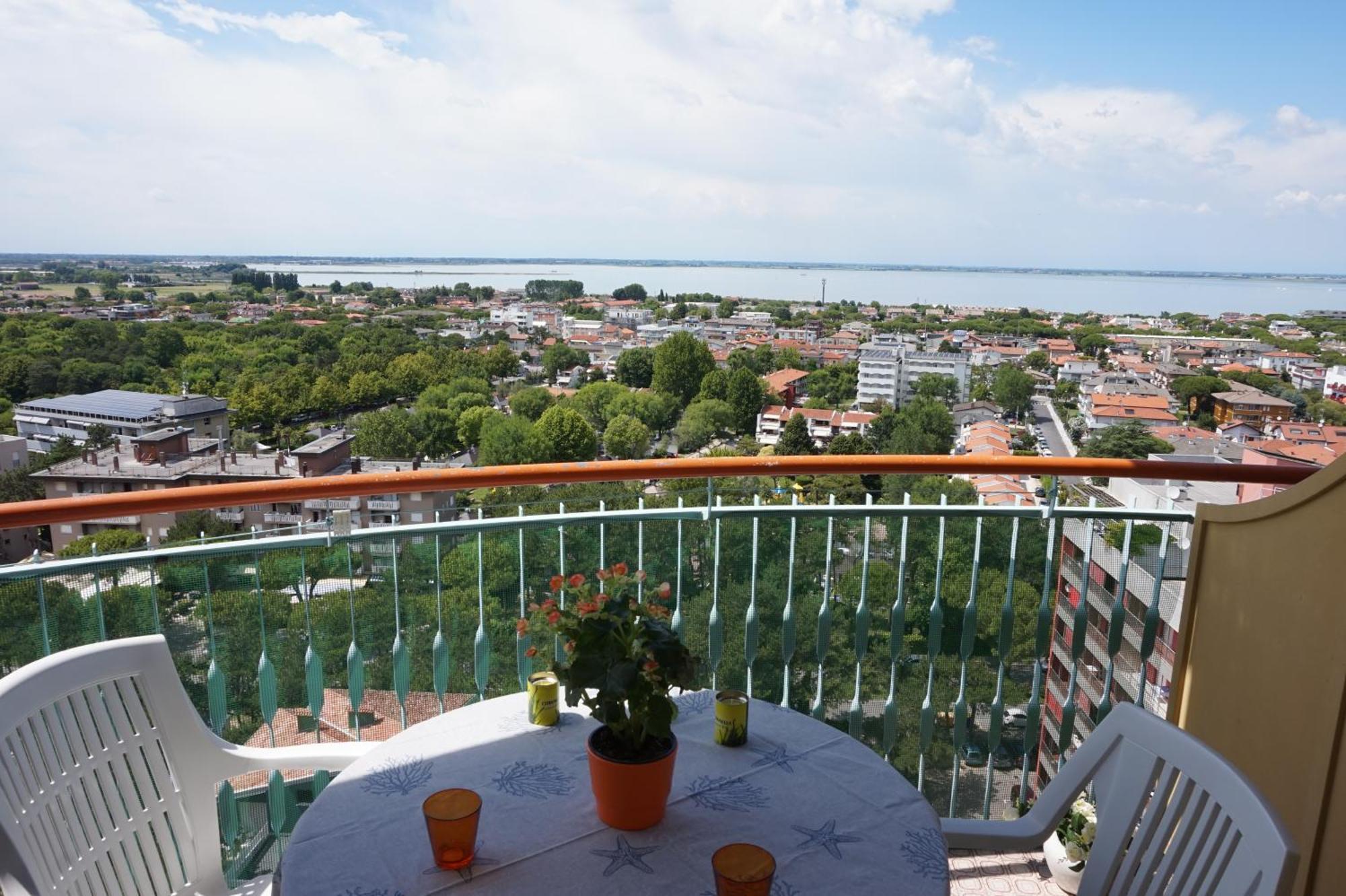 Appartamenti La Torre Lignano Sabbiadoro Dış mekan fotoğraf