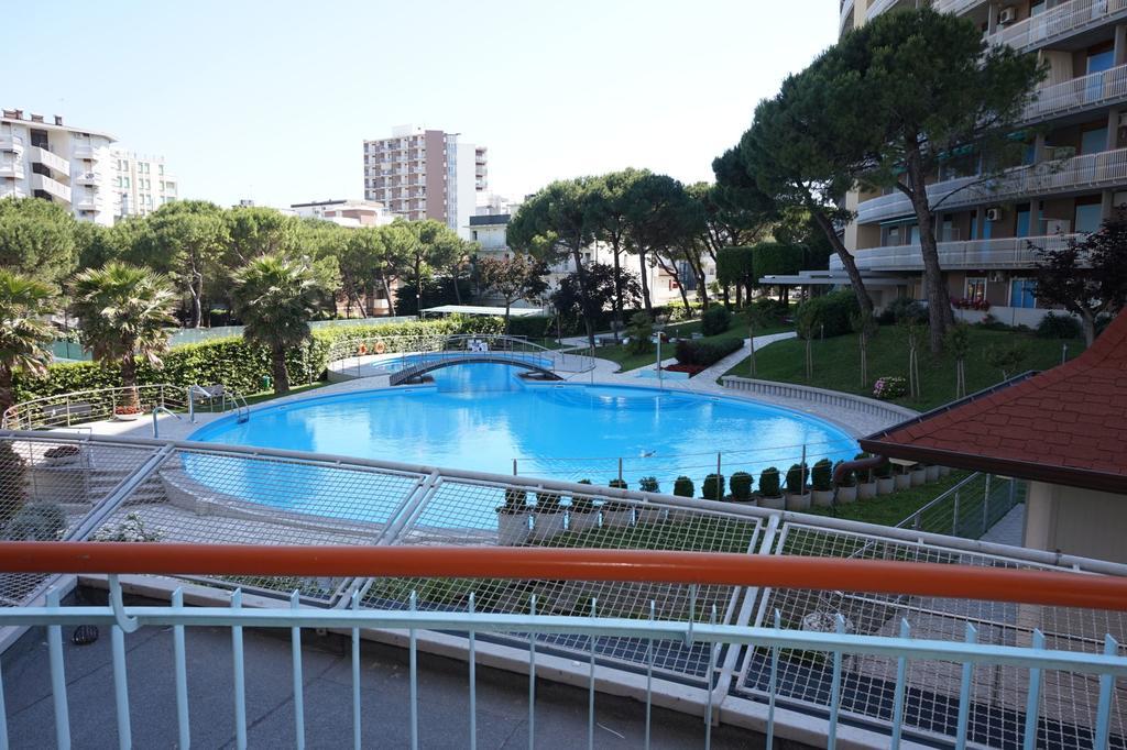 Appartamenti La Torre Lignano Sabbiadoro Dış mekan fotoğraf