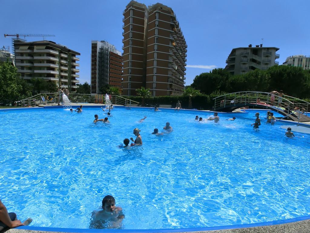 Appartamenti La Torre Lignano Sabbiadoro Dış mekan fotoğraf