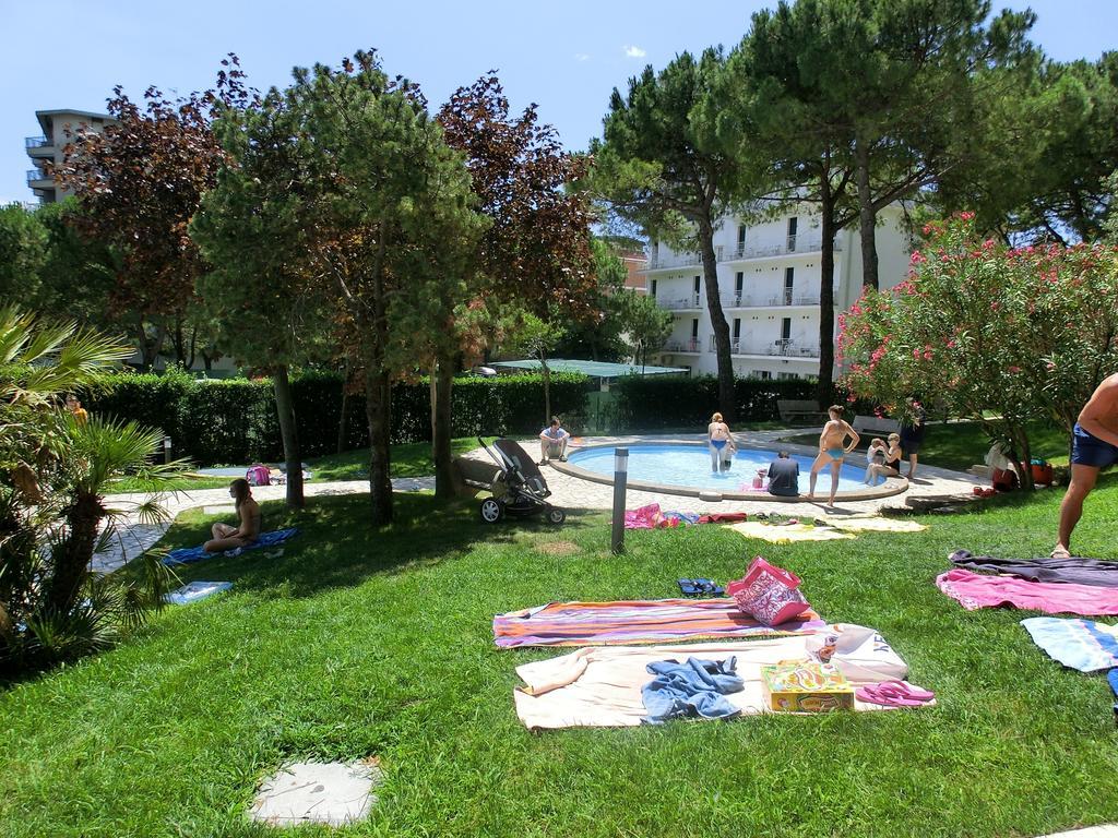 Appartamenti La Torre Lignano Sabbiadoro Dış mekan fotoğraf