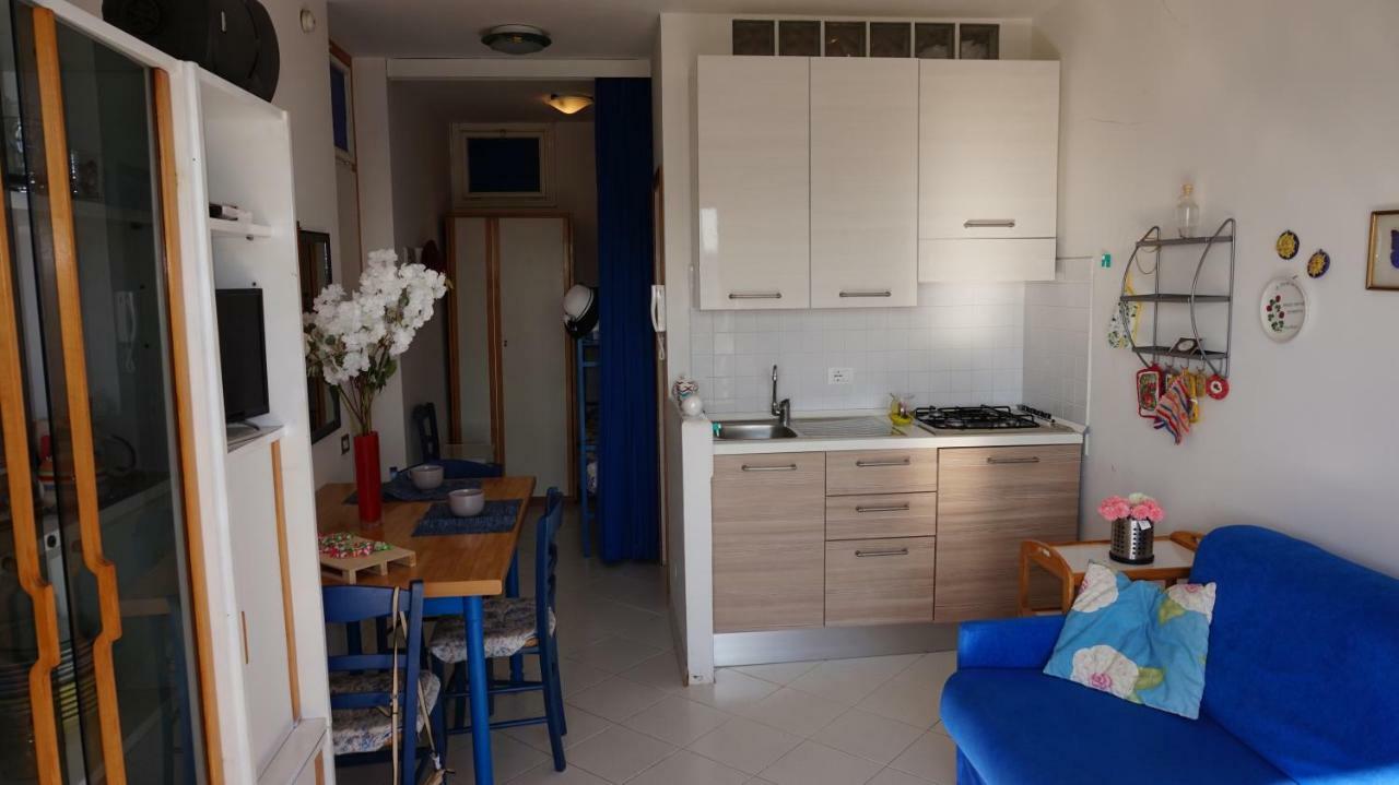 Appartamenti La Torre Lignano Sabbiadoro Oda fotoğraf